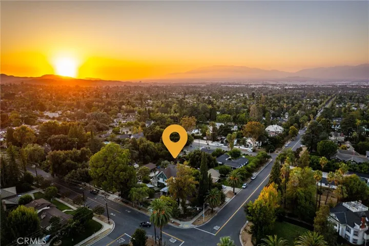 1228 S Center Street, Redlands, California 92373