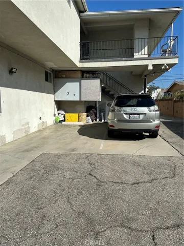 810 810 E Lomita, Glendale, California 91205