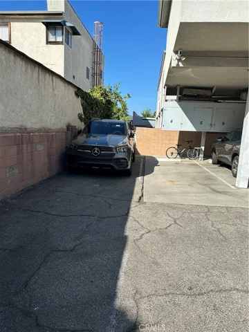 810 810 E Lomita, Glendale, California 91205