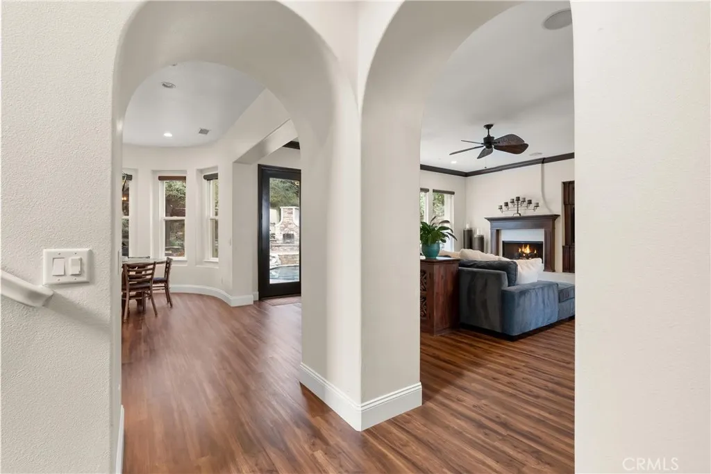 21 Calle Vista Del Sol, San Clemente, California 92673 home-pic-16