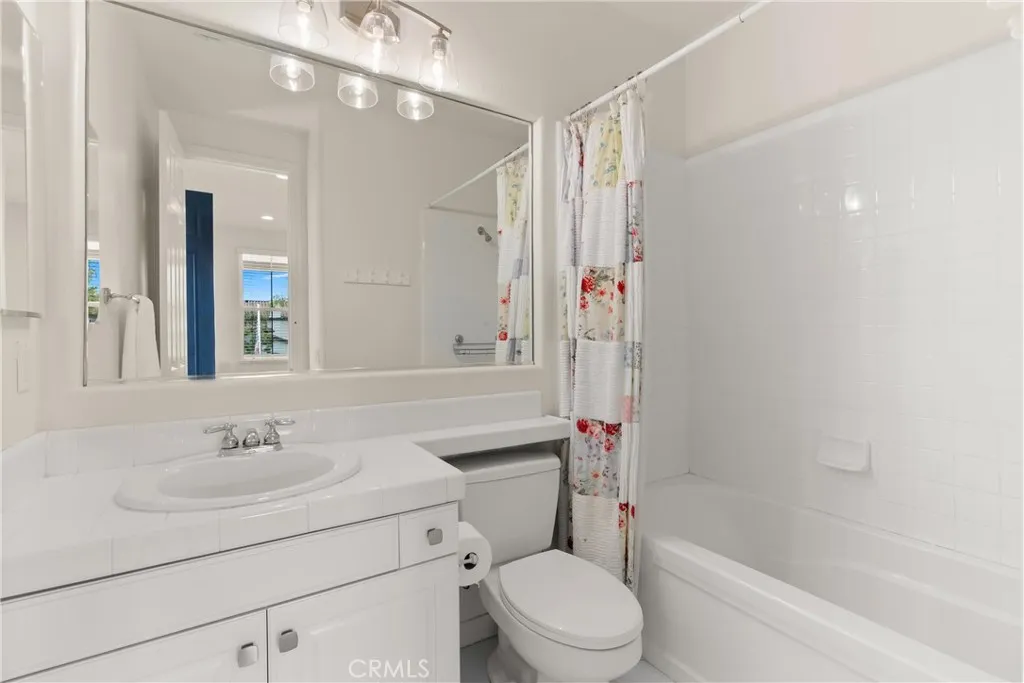 21 Calle Vista Del Sol, San Clemente, California 92673 home-pic-40