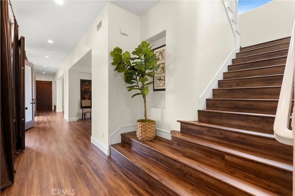 21 Calle Vista Del Sol, San Clemente, California 92673 home-pic-15