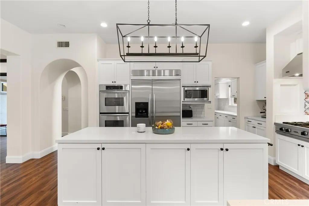 21 Calle Vista Del Sol, San Clemente, California 92673 home-pic-1