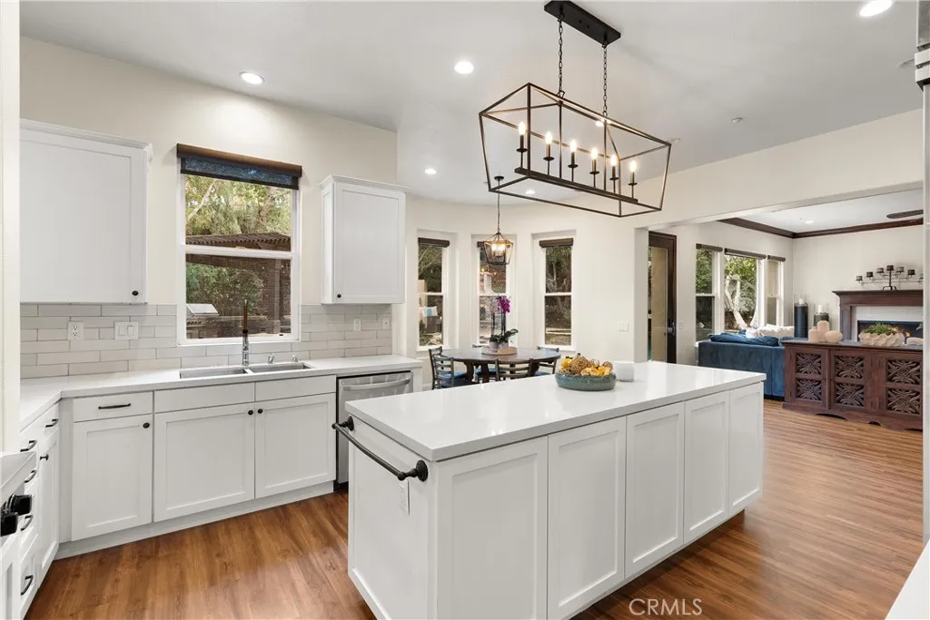 21 Calle Vista Del Sol, San Clemente, California 92673 home-pic-5