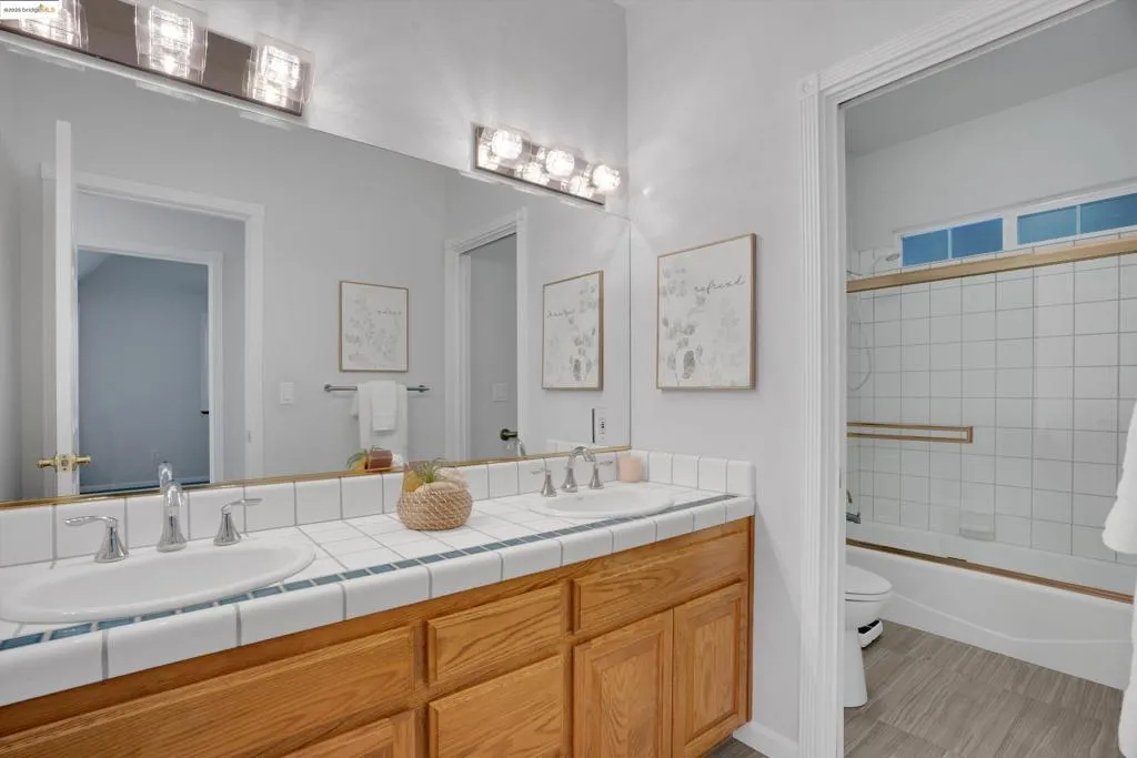 650 Rutherford Cir, Brentwood, California 94513 home-pic-26