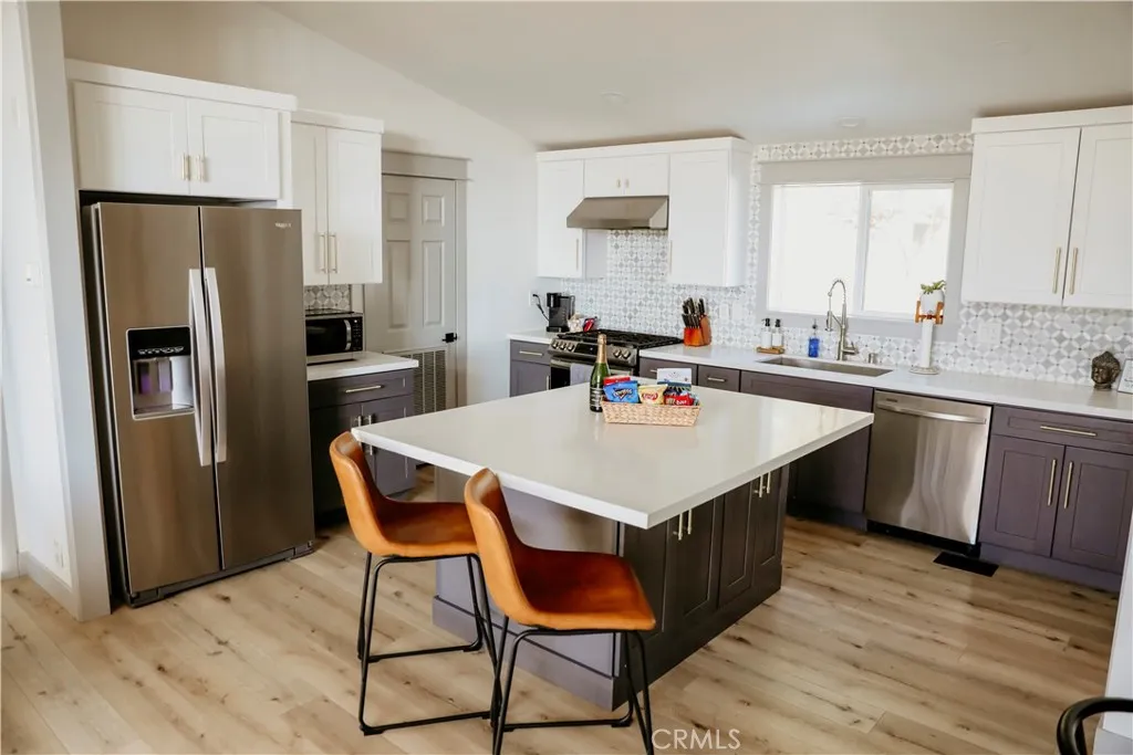 39220 Gray Squirrel Road, Temecula, California 92592 home-pic-14