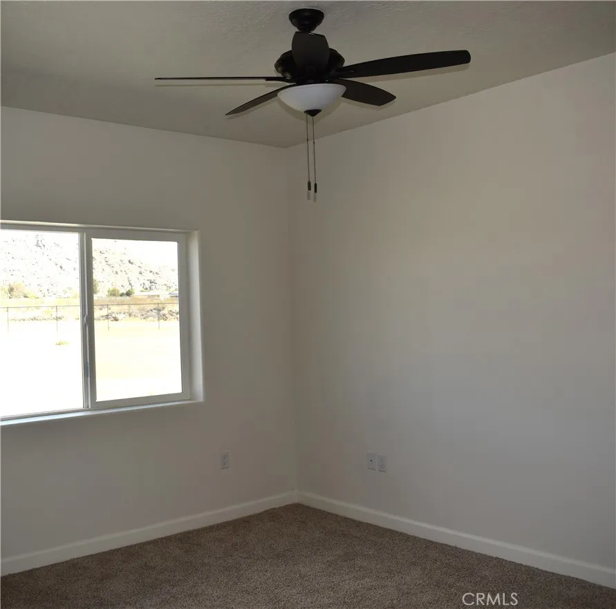 16944 Pauhaska Road, Apple Valley, California 92307 home-pic-26