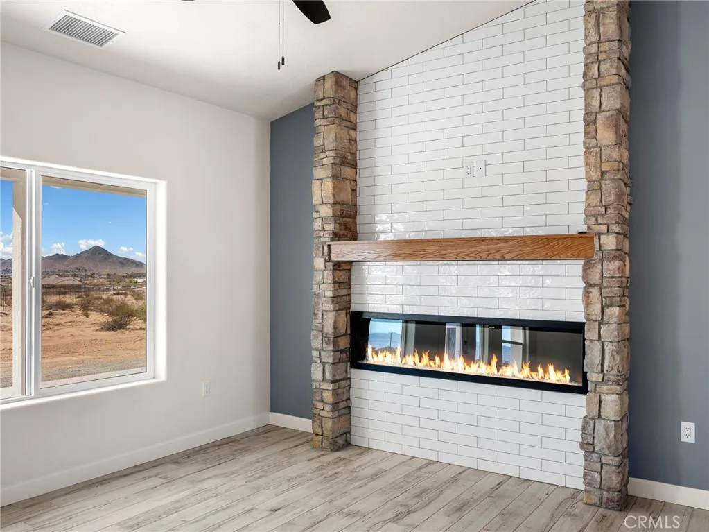 16944 Pauhaska Road, Apple Valley, California 92307 home-pic-62