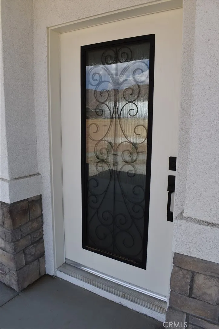 16944 Pauhaska Road, Apple Valley, California 92307 home-pic-40