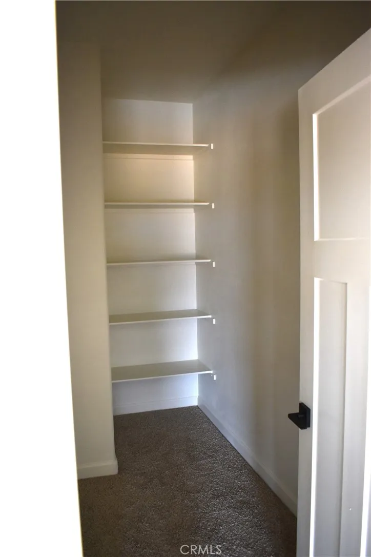16944 Pauhaska Road, Apple Valley, California 92307 home-pic-38