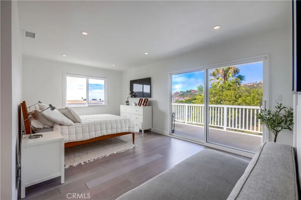 605 E Avenida San Juan, San Clemente, California 92672 home-pic-23