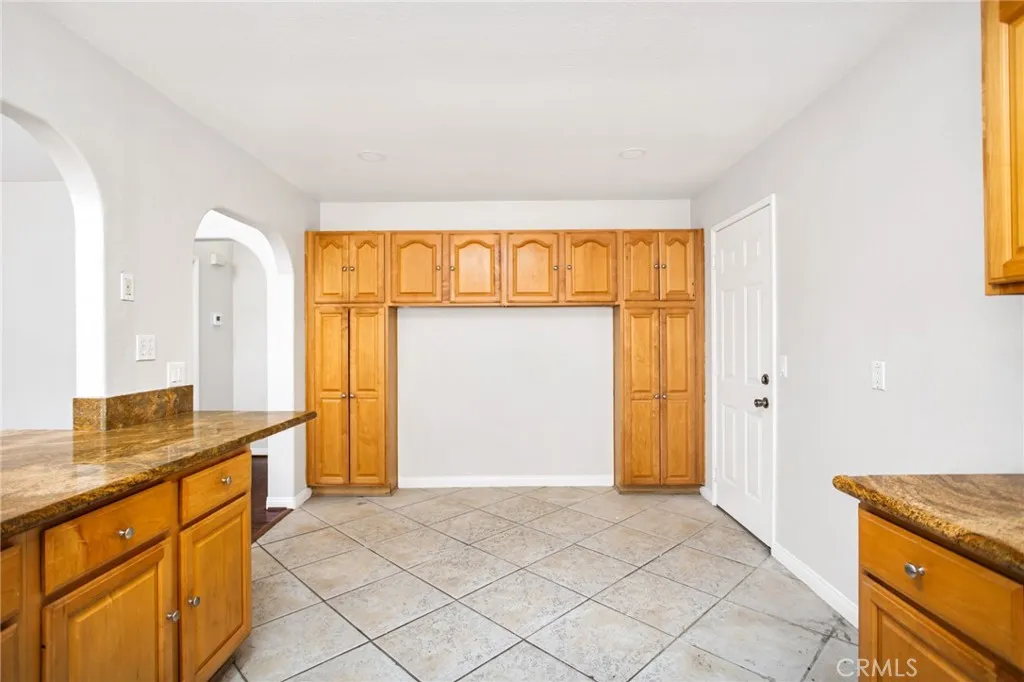 30310 Spray Drive, Canyon Lake, California 92587 home-pic-23