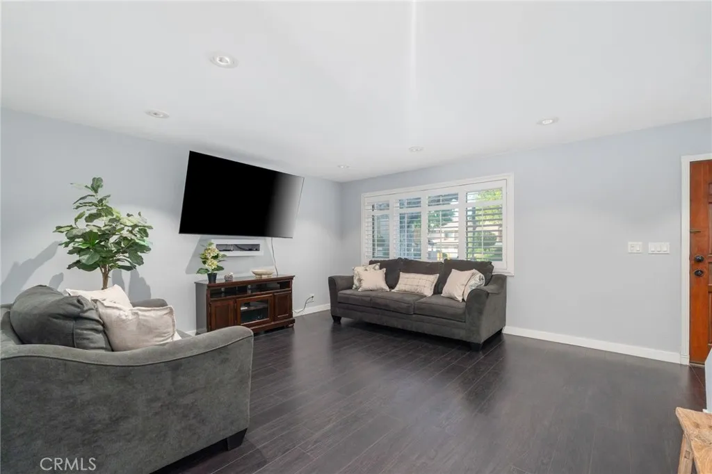 15900 Rowland Street, La Puente, California 91744 home-pic-6