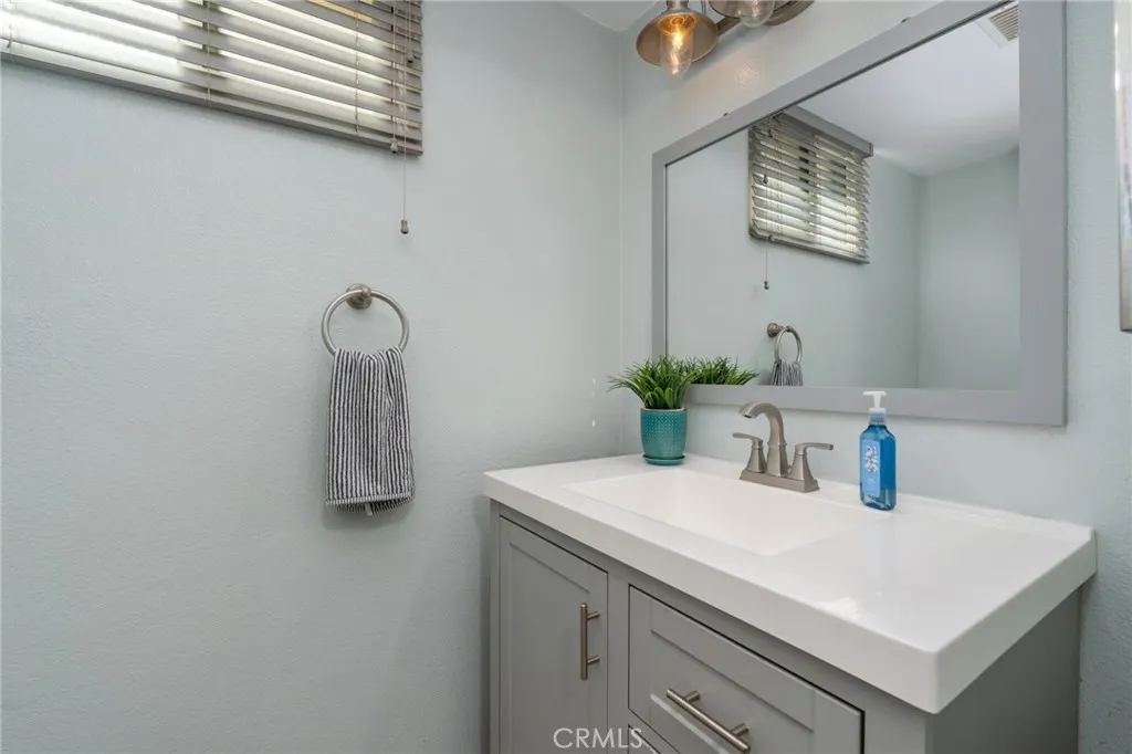 15900 Rowland Street, La Puente, California 91744 home-pic-20