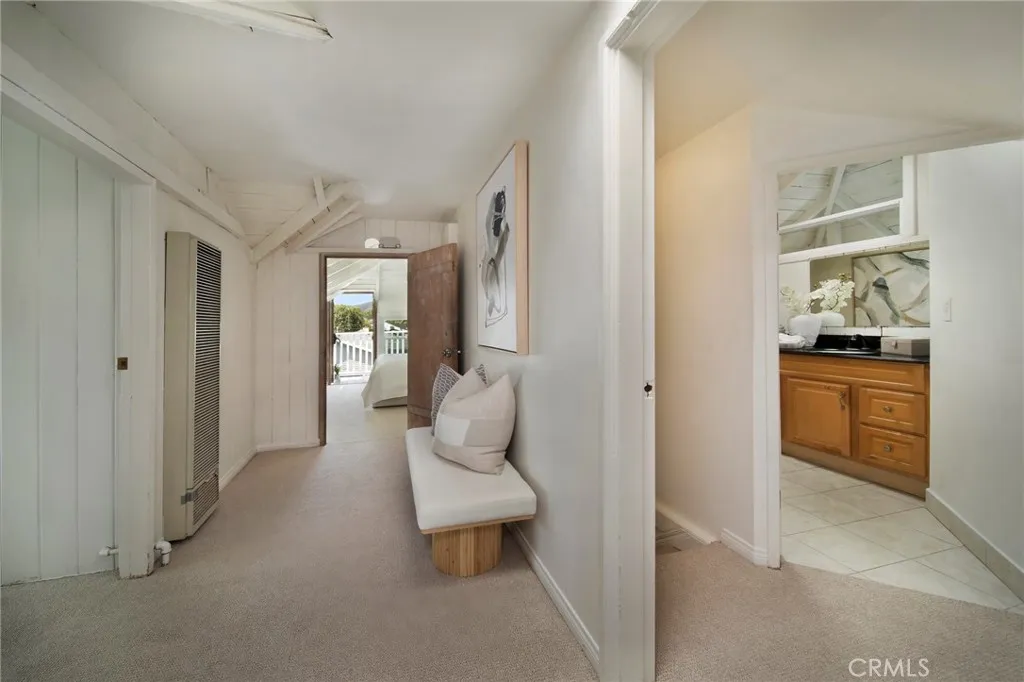 980 Catalina, Laguna Beach, California 92651 home-pic-11