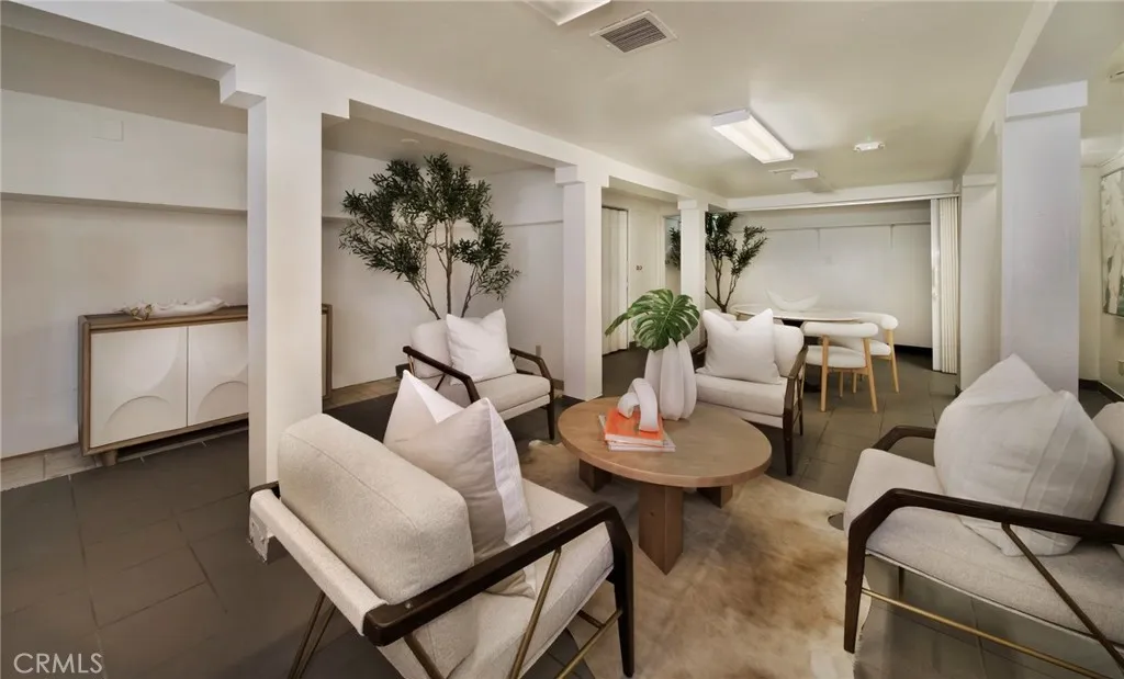 980 Catalina, Laguna Beach, California 92651 home-pic-20