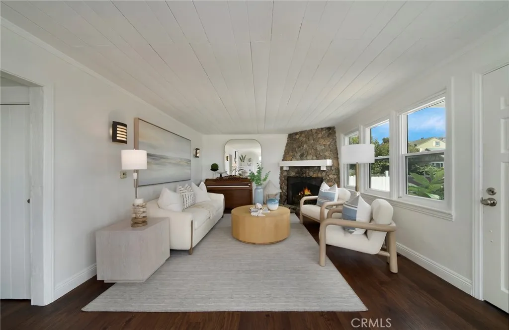 980 Catalina, Laguna Beach, California 92651 home-pic-5