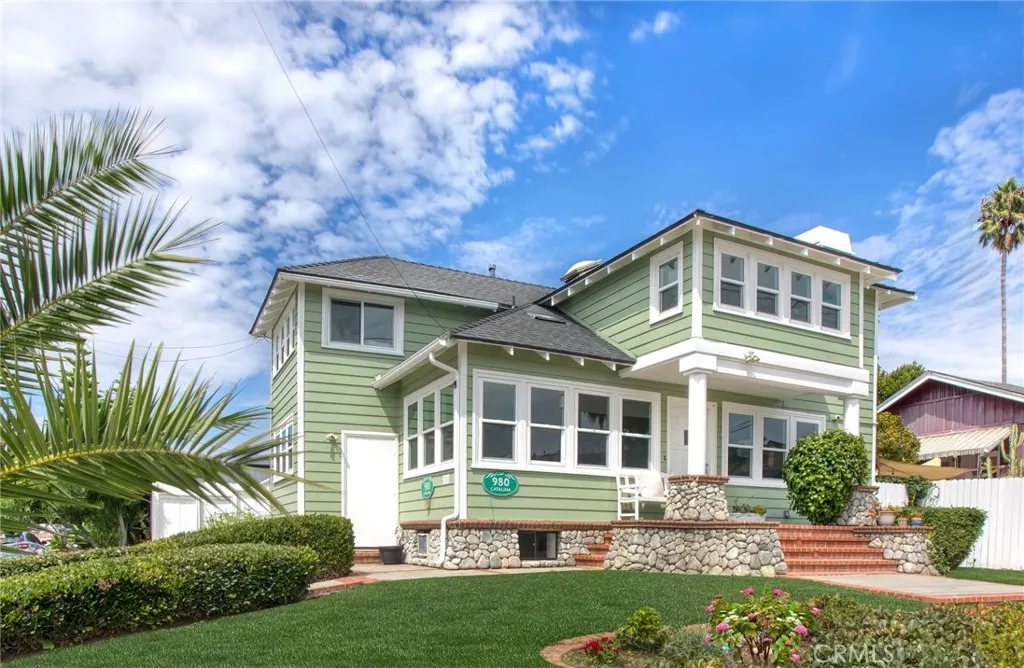 980 Catalina, Laguna Beach, California 92651 home-pic-0