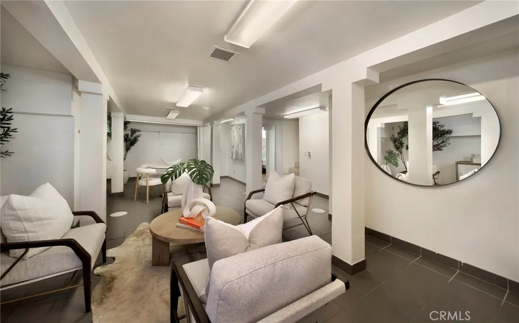 980 Catalina, Laguna Beach, California 92651 home-pic-18