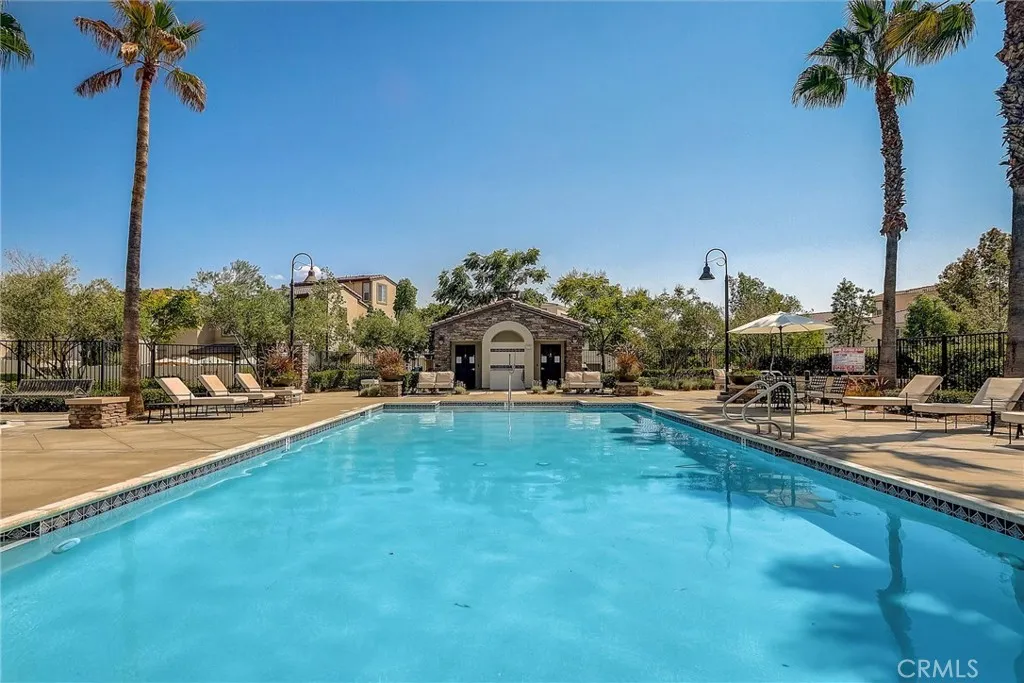 44118 Calle Luz, Temecula, California 92592 home-pic-17