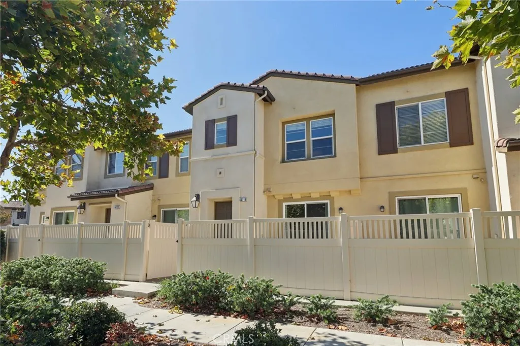 44118 Calle Luz, Temecula, California 92592 home-pic-0