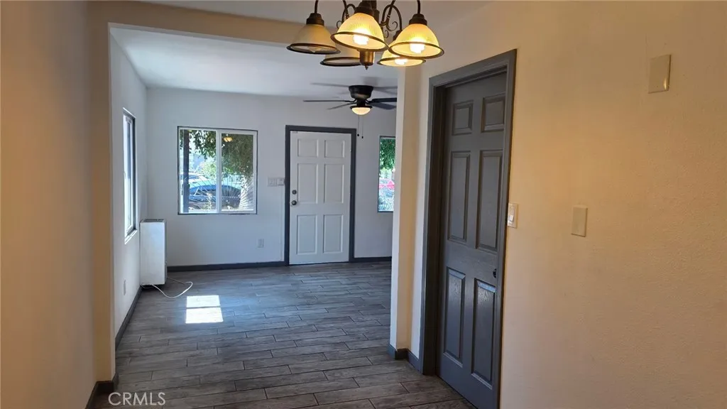 7114 7116 Miramonte Blvd, Los Angeles, California 90001 home-pic-2