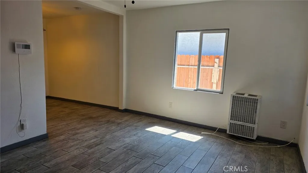 7114 7116 Miramonte Blvd, Los Angeles, California 90001 home-pic-1