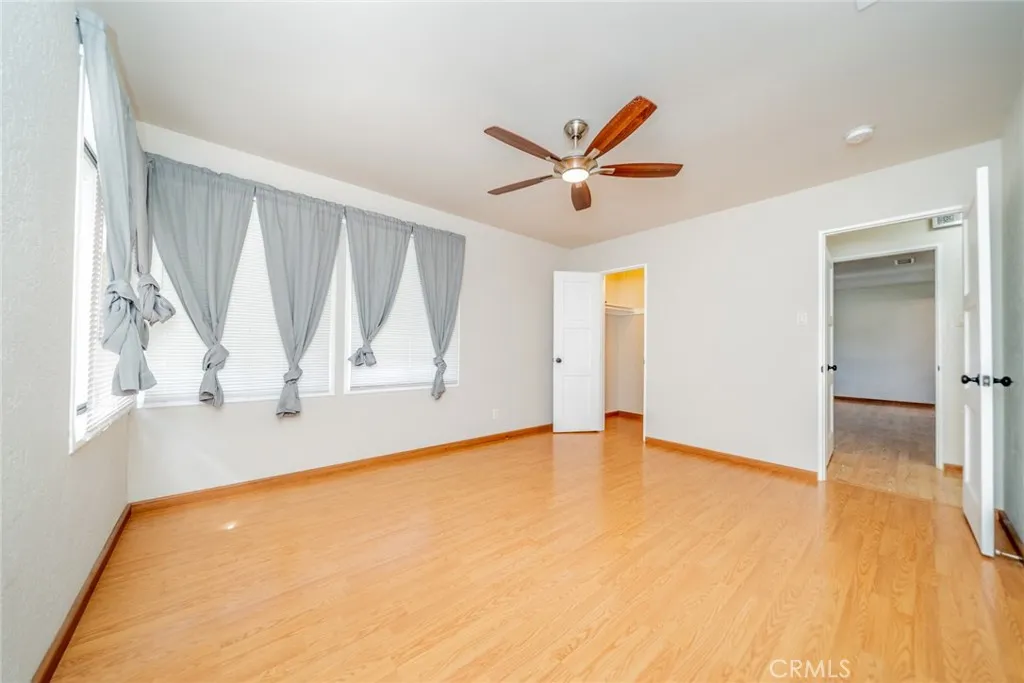 825 N Raitt Street, Santa Ana, California 92703 home-pic-17