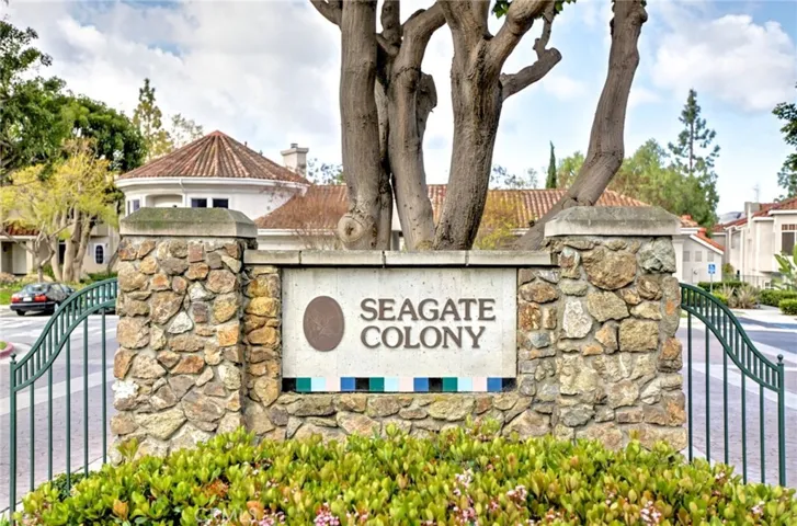 65 Whippoorwill Lane, Aliso Viejo, California 92656