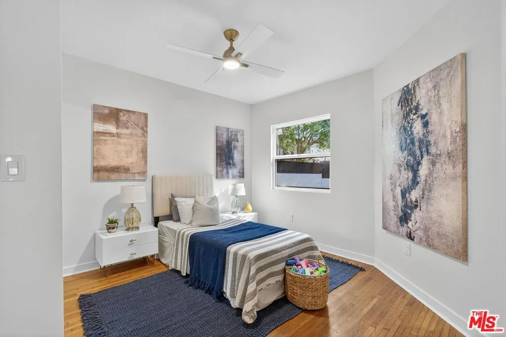 4215 S Norton Avenue, Los Angeles, California 90008 home-pic-25