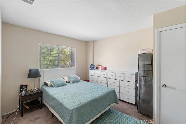 14789 14789 Rosemary, Victorville, California 92394