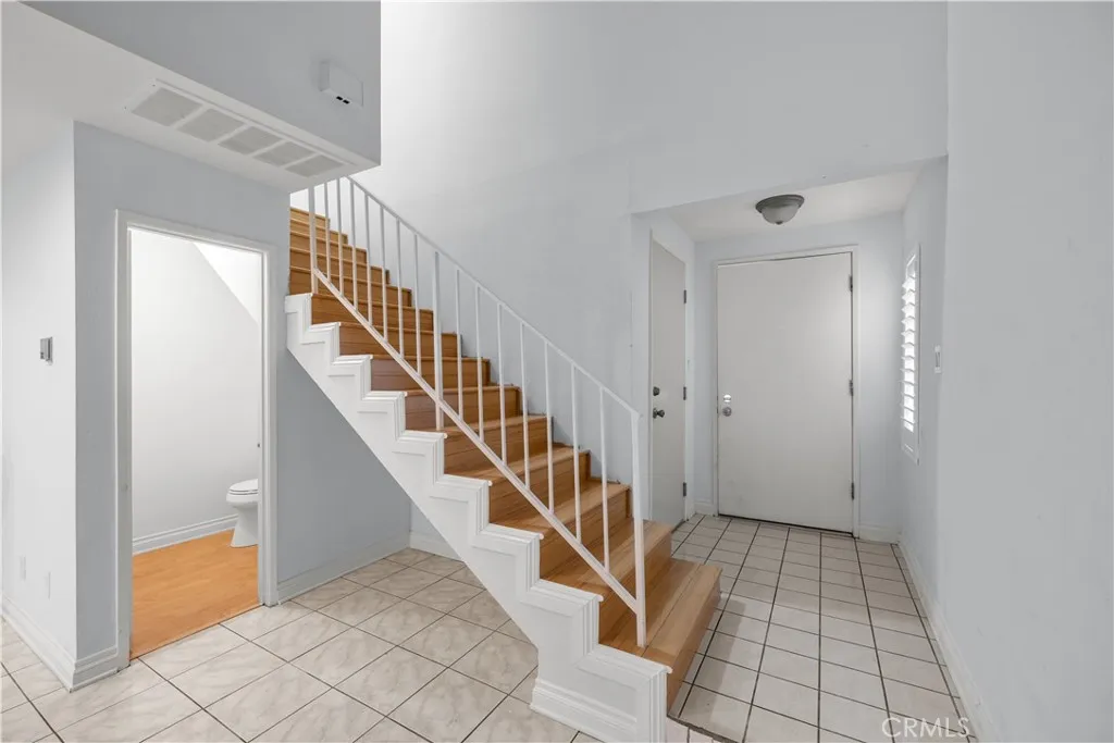 5577 Pioneer 5, Whittier, California 90601 home-pic-13