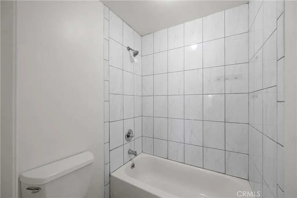 5577 Pioneer 5, Whittier, California 90601 home-pic-21