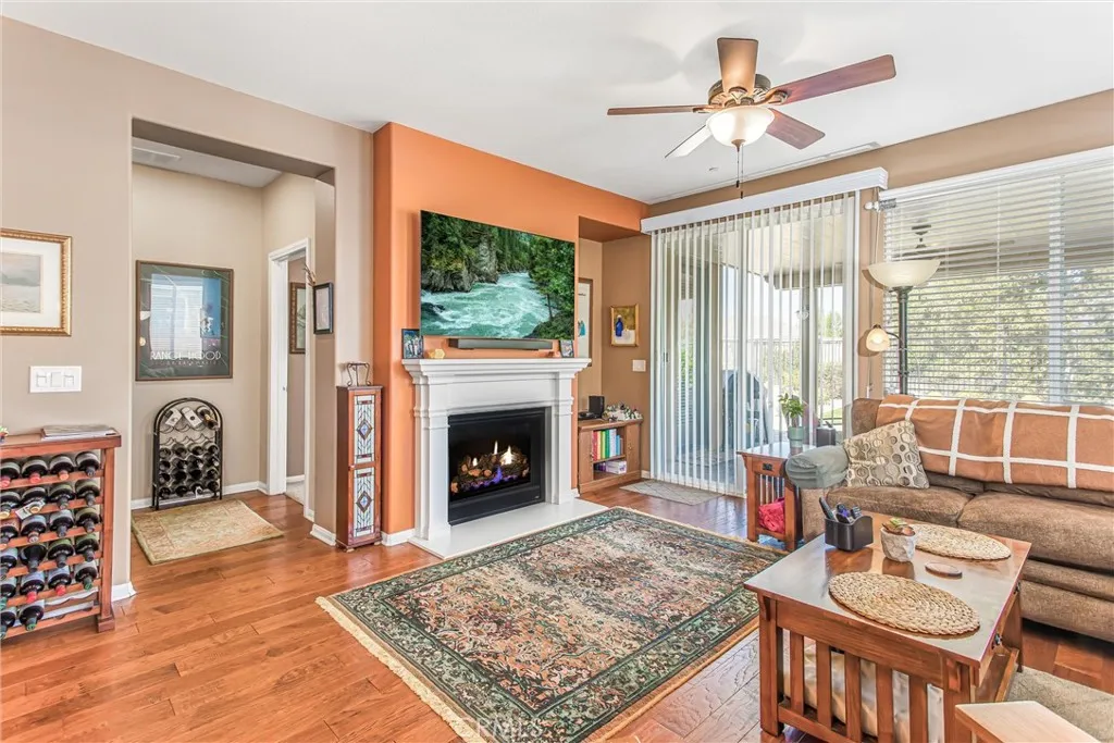 1476 Signal Peak, Beaumont, California 92223 home-pic-14