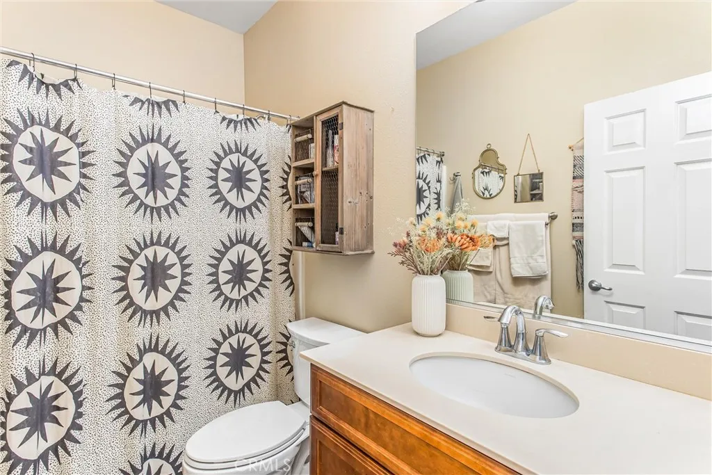 1476 Signal Peak, Beaumont, California 92223 home-pic-16