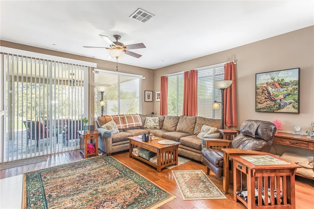1476 Signal Peak, Beaumont, California 92223 home-pic-12