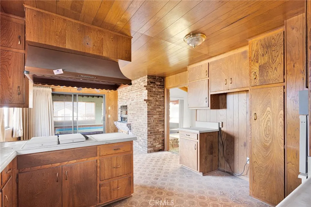 433 Highland Avenue, Barstow, California 92311 home-pic-21