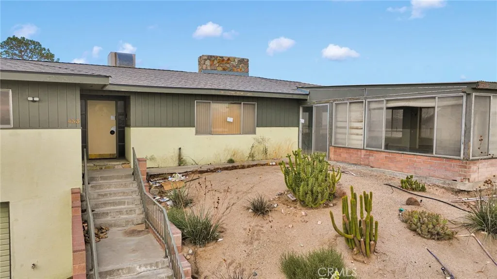 433 Highland Avenue, Barstow, California 92311 home-pic-4