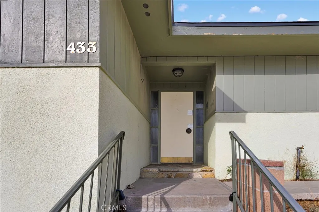 433 Highland Avenue, Barstow, California 92311 home-pic-5