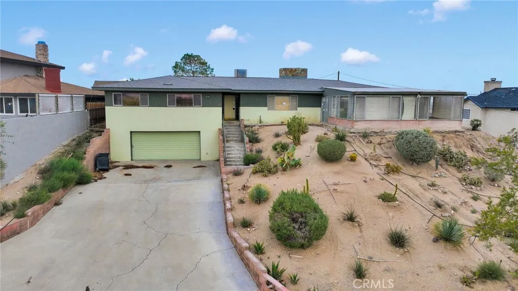 433 Highland Avenue, Barstow, California 92311 home-pic-1