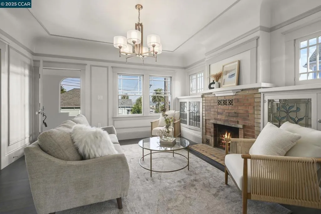 236 Buckley St, Martinez, California 94553 home-pic-5