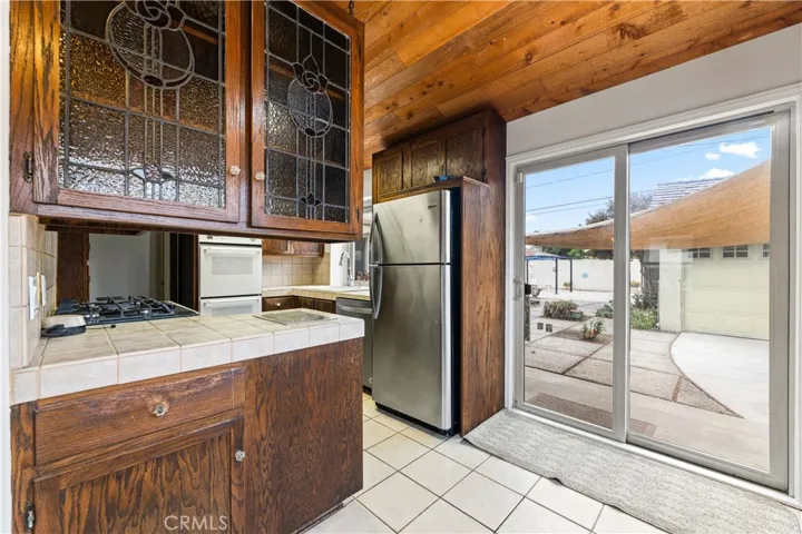 9063 Gotham Street, Downey, California 90241