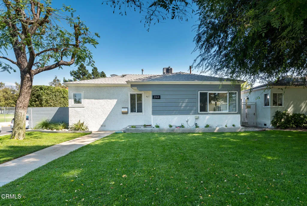 2144 N Pass Avenue, Burbank, California 91505 home-pic-0