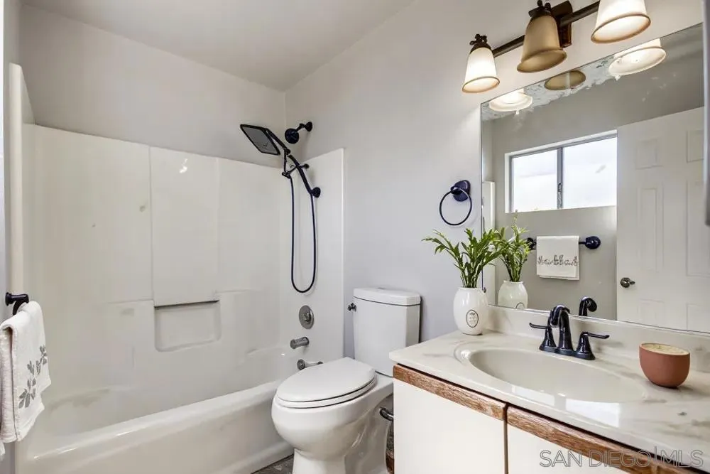 648 Trenton Street, El Cajon, California 92019 home-pic-9