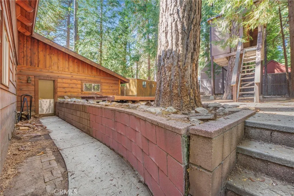 31308 Firwood, Running Springs, California 92382 home-pic-21