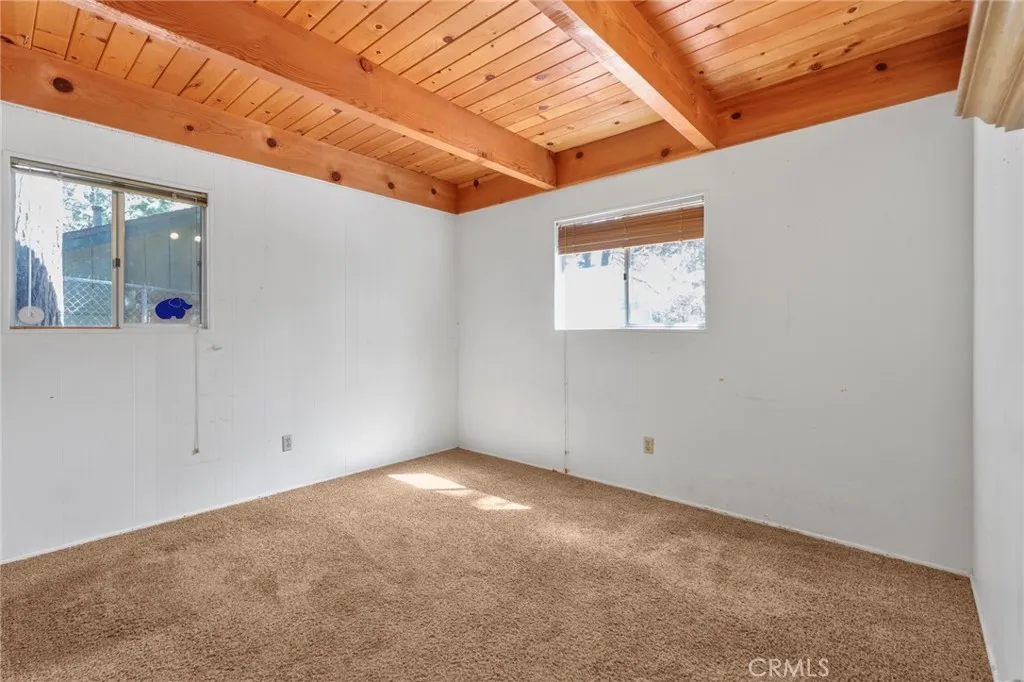 31308 Firwood, Running Springs, California 92382 home-pic-10