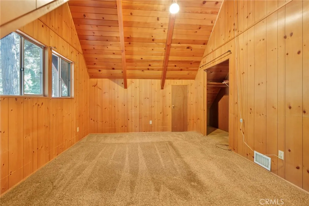 31308 Firwood, Running Springs, California 92382 home-pic-16