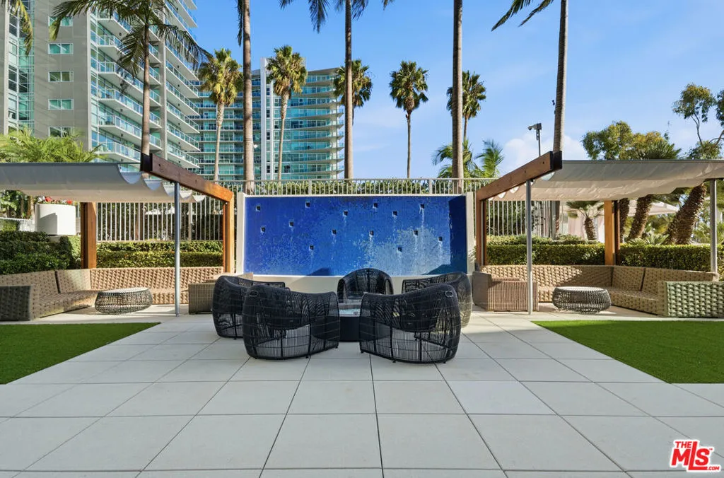 13700 Marina Pointe Drive 318, Marina Del Rey, California 90292 home-pic-47