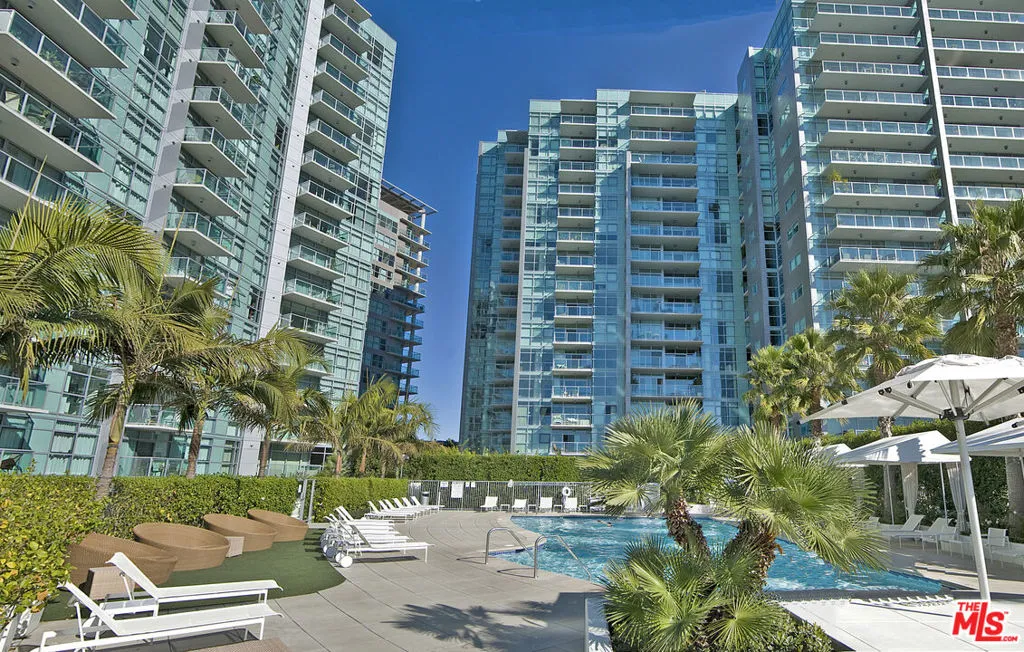 13700 Marina Pointe Drive 318, Marina Del Rey, California 90292 home-pic-56