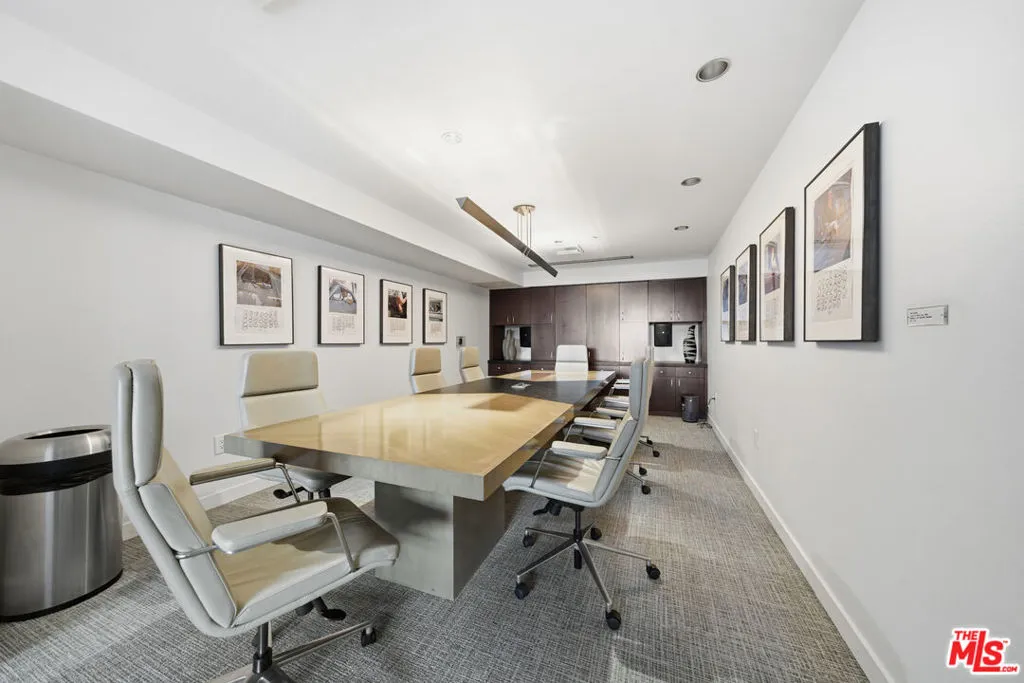 13700 Marina Pointe Drive 318, Marina Del Rey, California 90292 home-pic-39